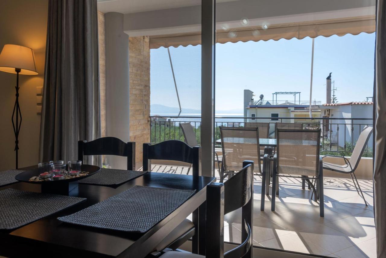 Grand Suites With Private Pools Kalamata Exteriör bild